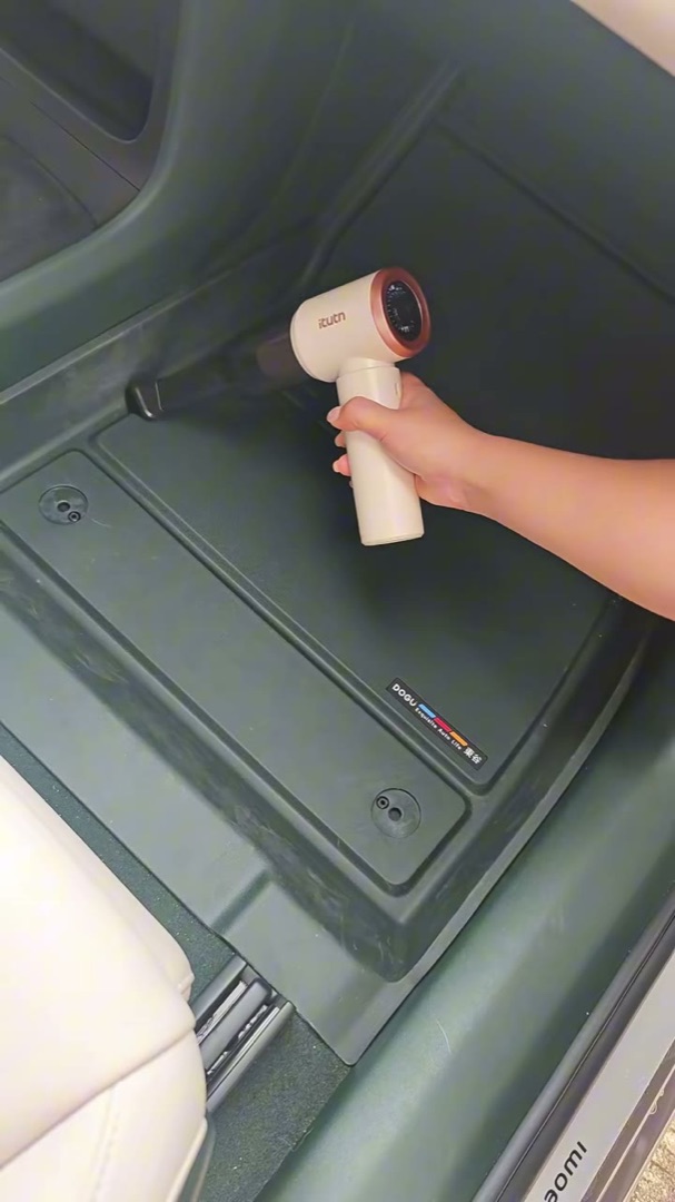 Portable Vacuum Cleaner Y8 Plus — 20,000Pa 3-in-1 Car Vacuum | SourceScout